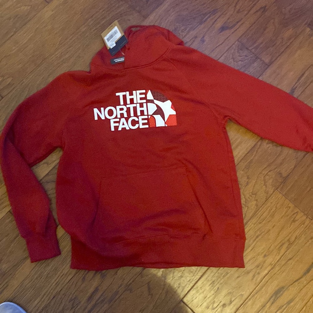 North face, new with tags. Was a gift but doesn’t fit ,  Would consider offer